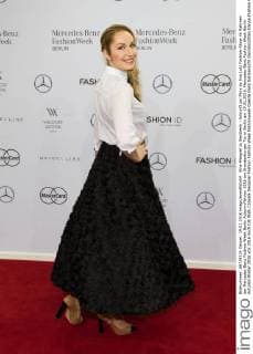 Elna-Margret zu Bentheim - Ankunft zur Minx by Eva Lutz Fashion-Show im Rahmen der Mercedes-Benz Fashion Week Berlin Autumn Winter 2016 am Brandenburger Tor in Berlin am 19.01.2016. Mercedes-Benz Fashion Week Berlin Autumn Winter 2016