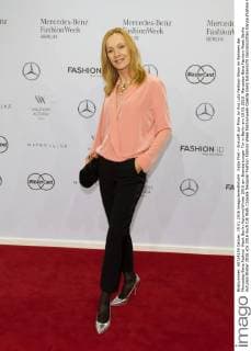 Katja Flint - Ankunft zur Minx by Eva Lutz Fashion-Show im Rahmen der Mercedes-Benz Fashion Week Berlin Autumn Winter 2016 am Brandenburger Tor in Berlin am 19.01.2016. Mercedes-Benz Fashion Week Berlin Autumn Winter 2016