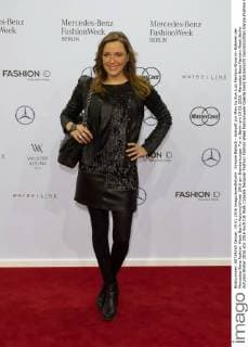 Simone Ballack - Ankunft zur Minx by Eva Lutz Fashion-Show im Rahmen der Mercedes-Benz Fashion Week Berlin Autumn Winter 2016 am Brandenburger Tor in Berlin am 19.01.2016. Mercedes-Benz Fashion Week Berlin Autumn Winter 2016