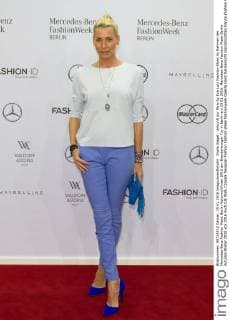 Giulia Siegel - Ankunft zur Minx by Eva Lutz Fashion-Show im Rahmen der Mercedes-Benz Fashion Week Berlin Autumn Winter 2016 am Brandenburger Tor in Berlin am 19.01.2016. Mercedes-Benz Fashion Week Berlin Autumn Winter 2016
