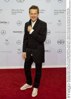 Roman Knizka - Ankunft zur Minx by Eva Lutz Fashion-Show im Rahmen der Mercedes-Benz Fashion Week Berlin Autumn Winter 2016 am Brandenburger Tor in Berlin am 19.01.2016. Mercedes-Benz Fashion Week Berlin Autumn Winter 2016