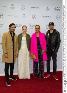 Umut Kekilli, Cheyenne Savannah Ochsenknecht, Natascha Ochsenknecht und Jimi Blue Ochsenknecht - Ankunft zur Guido Maria Kretschmer Fashion-Show im Rahmen der Mercedes-Benz Fashion Week Berlin Autumn Winter 2016 am Brandenburger Tor in Berlin am 19.01.2016. Mercedes-Benz Fashion Week Berlin Autumn Winter 2016