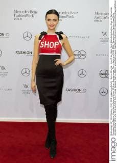 Bonnie Strange - Ankunft zur Guido Maria Kretschmer Fashion-Show im Rahmen der Mercedes-Benz Fashion Week Berlin Autumn Winter 2016 am Brandenburger Tor in Berlin am 19.01.2016. Mercedes-Benz Fashion Week Berlin Autumn Winter 2016