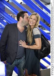 Verena Wriedt mit Ehemann Thomas Schubert bei der Ewa Herzog Fashion Show auf der Mercedes-Benz Fashion Week Berlin Autumn Winter 2016. Berlin, 21.01.2016 Foto:xS.xGabschx xFuturexImage