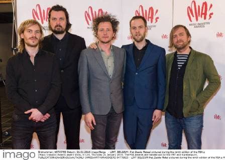 - LINT, BELGIUM: Het Zesde Metaal pictured during the ninth edition of the MIA s (Music Industry Award) award show, in Lint, Thursday 21 January 2016. The MIA awards are handed out by the VRT and Kunstenpunt.  JAMESxARTHURxGEKIERE 04778625