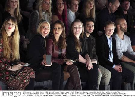 Giulia Siegel und Simone Ballack bei der Zukker Fashion Show auf der Mercedes-Benz Fashion Week Berlin Autumn Winter 2016. Berlin, 21.01.2016 Foto:xS.xGabschx xFuturexImage