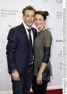 Jan Sosniok mit Ehefrau Nadine bei der Baldessarini Fashion Show auf der Mercedes-Benz Fashion Week Berlin Autumn Winter 2016. Berlin, 21.01.2016 Foto:xS.xGabschx xFuturexImage