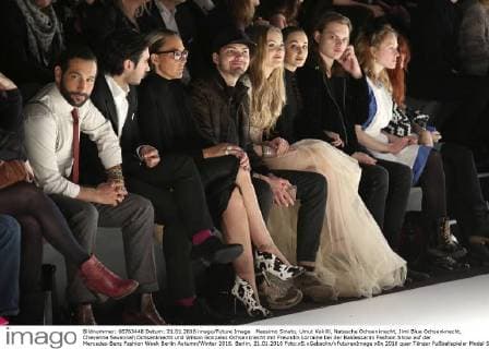 Massimo Sinato, Umut Kekilli, Natascha Ochsenknecht, Jimi Blue Ochsenknecht, Cheyenne Savannah Ochsenknecht und Wilson Gonzalez Ochsenknecht mit Freundin Lorraine bei der Baldessarini Fashion Show auf der Mercedes-Benz Fashion Week Berlin Autumn Winter 2016. Berlin, 21.01.2016 Foto:xS.xGabschx xFuturexImage
