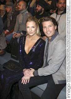 Raul Richter mit Freundin Valentina Pahde bei der Baldessarini Fashion Show auf der Mercedes-Benz Fashion Week Berlin Autumn Winter 2016. Berlin, 21.01.2016 Foto:xS.xGabschx xFuturexImage