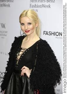 Anna Hiltrop bei der Tulpen Design Fashion Show auf der Mercedes-Benz Fashion Week Berlin Autumn Winter 2016. Berlin, 21.01.2016 Foto:xS.xGabschx xFuturexImage