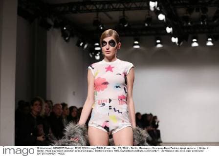 Jan. 22, 2016 - Berlin, Germany - Mercedes-Benz Fashion Week Autumn Winter in Berlin. Models present collection of Ioana Ciolacu. Berlin Germany - ZUMAp133