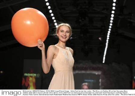 Jolina Fust bei der Key Looks - The Show von Fashion ID auf der Mercedes-Benz Fashion Week Berlin Autumn Winter 2016. Berlin, 23.01.2016 Foto:xS.xGabschx xFuturexImage
