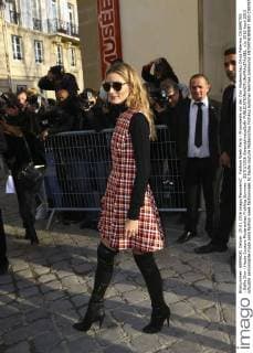 Fashion Week Paris - Prominente vor der Dior Modenschau Olivia Palermo CELEBRITES : Defile Dior - Haute Couture Modenschau Frühling Sommer - 25 01 2016 GwendolineLeGoffx 