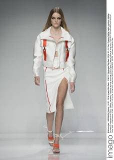 204232 Marineau Starface 2016-01-24 Paris France Defile haute couture Atellier Versace Printemps été 2016. Atelier Versace, Couture spring-summer 2016,Paris, France Editorial use only  Copyright: xMarineaux STAR_204232_003
