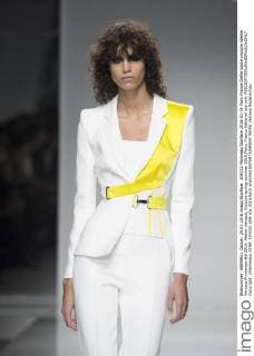 204232 Marineau Starface 2016-01-24 Paris France Defile haute couture Atellier Versace Printemps été 2016. Atelier Versace, Couture spring-summer 2016,Paris, France Editorial use only  Copyright: xMarineaux STAR_204232_006