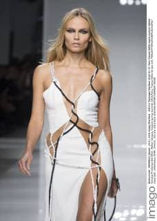 204232 Marineau Starface 2016-01-24 Paris France Defile haute couture Atellier Versace Printemps été 2016. Atelier Versace, Couture spring-summer 2016,Paris, France Editorial use only  Copyright: xMarineaux STAR_204232_103