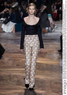 Paris Fashion Week - Christian Dior Modenschau 204257 Marineau Starface 2016-01-25 Paris France Paris Fashion week. Defilé Haute Couture Printemps été 2016 Christian Dior. Christian Dior, spring-summer 2016 Paris, France Editorial use only _sans_perso  Copyright: xMarineaux STAR_204257_028