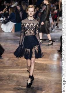Paris Fashion Week - Christian Dior Modenschau 204257 Marineau Starface 2016-01-25 Paris France Paris Fashion week. Defilé Haute Couture Printemps été 2016 Christian Dior. Christian Dior, spring-summer 2016 Paris, France Editorial use only _sans_perso  Copyright: xMarineaux STAR_204257_046