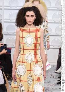 Paris Fashion Week - Schiaparelli Modenschau 204258 Marineau Starface 2016-01-25 Paris France Paris Fashion week. Defilé Haute Couture Printemps été 2016 Schiaparelli Schiaparelli, Couture spring-summer 2016 Paris, France Editorial use only _sans_perso  Copyright: xMarineaux STAR_204258_039