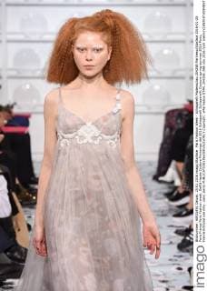 Paris Fashion Week - Schiaparelli Modenschau 204258 Marineau Starface 2016-01-25 Paris France Paris Fashion week. Defilé Haute Couture Printemps été 2016 Schiaparelli Schiaparelli, Couture spring-summer 2016 Paris, France Editorial use only _sans_perso  Copyright: xMarineaux STAR_204258_066