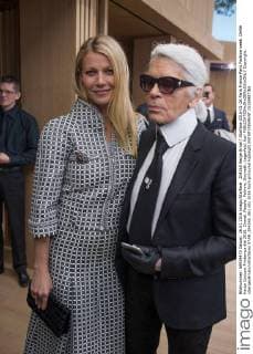 204265 Serge Arnal Starface 2016-01-26 Paris France Paris Fashion week. Defilé Haute Couture Printemps été 2016. Chanel. People. Paltrow, Gwyneth; Lagerfeld, Karl  Copyright: xSergexArnalx xStarfacex STAR_204265_061