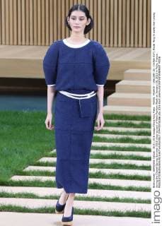 PARIS, FRANCE - JANUARY 26: (CHINA OUT) Model Ming Xi walks the runway during the Chanel Spring Summer 2016 show as part of Paris Fashion Week on January 26, 2016 in Paris, France.  CFP478736266