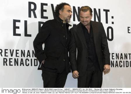 (160127) -- MEXICO CITY, Jan. 26, 2016 -- Mexican film director Alejandro Gonzalez Inarritu (L) and the U.S. actor Leonardo DiCaprio pose during the photocall to promote the film The Revenant in Mexico City, capital of Mexico, on Jan. 26, 2016. Alejandro Ayala) (jp) (sp) MEXICO-MEXICO CITY-FILM-THE REVENANT e AlejandroxAyala 