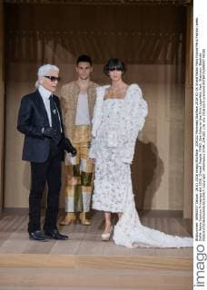 204282 Marineau Starface 2016-01-26 Grand Palais Paris France Paris Fashion week. Defilé Haute Couture Printemps été 2016. Chanel. People. PANO. Spe Editorial Use Only Lagerfeld, Karl; Giabiconi, Baptiste  Copyright: xMarineaux STAR_204282_136