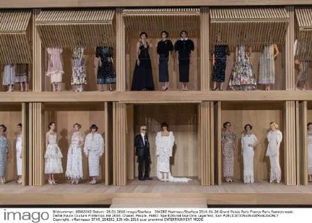 204282 Marineau Starface 2016-01-26 Grand Palais Paris France Paris Fashion week. Defilé Haute Couture Printemps été 2016. Chanel. People. PANO. Spe Editorial Use Only Lagerfeld, Karl  Copyright: xMarineaux STAR_204282_139
