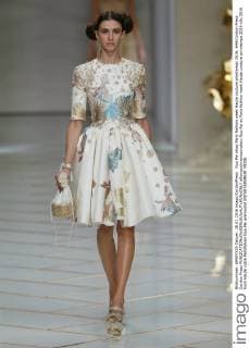 Guo Pei show Paris fashion week Haute couture primtemps 2016, 644 Cordon Press Cordon Press  alfonsoxjimenezxvalero Guo Pei at Paris fashion week Haute couture primtemps 2016
