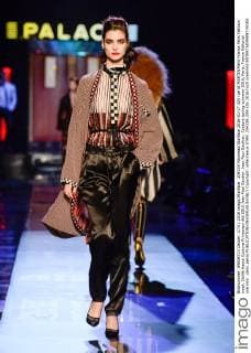204339 Marineau Starface 2016-01-27 325 rue St MARTIN Paris France Paris Fashion week. Defilé Haute Couture Printemps été 2016 Jean Paul Gautier. Jean Paul Gaultier, Couture spring-summer 2016, Paris, France Editorial use only _sans_perso  Copyright: xMarineaux STAR_204339_006
