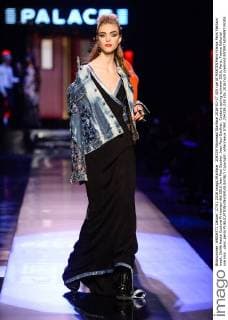 204339 Marineau Starface 2016-01-27 325 rue St MARTIN Paris France Paris Fashion week. Defilé Haute Couture Printemps été 2016 Jean Paul Gautier. Jean Paul Gaultier, Couture spring-summer 2016, Paris, France Editorial use only _sans_perso  Copyright: xMarineaux STAR_204339_038