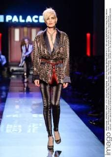 204339 Marineau Starface 2016-01-27 325 rue St MARTIN Paris France Paris Fashion week. Defilé Haute Couture Printemps été 2016 Jean Paul Gautier. Jean Paul Gaultier, Couture spring-summer 2016, Paris, France Editorial use only _sans_perso  Copyright: xMarineaux STAR_204339_077