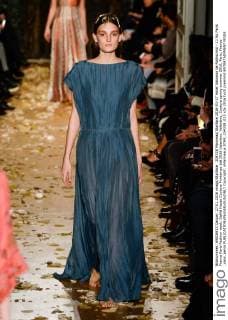 204338 Marineau Starface 2016-01-27 Hotel Salomon de Rothschild - 11 Ru Paris France Paris Fashion week. Defilé Haute Couture Printemps été 2016 Valentino. Valentino, Couture spring-summer 2016, Paris, France _sans_perso  Copyright: xMarineaux STAR_204338_023