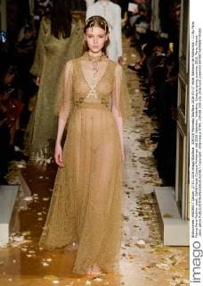 204338 Marineau Starface 2016-01-27 Hotel Salomon de Rothschild - 11 Ru Paris France Paris Fashion week. Defilé Haute Couture Printemps été 2016 Valentino. Valentino, Couture spring-summer 2016, Paris, France _sans_perso  Copyright: xMarineaux STAR_204338_058