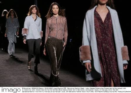 Barcelona Fashion Week - Lebor Gabala Modenschau Models take to the catwalk with a creation by Lebor Gabala label during the 080 Barcelona Fashion Week held in Barcelona, northeastern Spain, 03 February 2016. The 080 Barcelona Fashion runs from 01 February to 05 February 2016. 080 Barcelona Fashion Week !ACHTUNG: NUR REDAKTIONELLE NUTZUNG!  20160203-635901225127744063