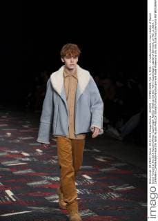 (160203) -- COPENHAGEN, Feb. 3, 2016 -- A model presents a new creation of Danish brand Tonsure at the 2016 Autumn Winter Copenhagen Fashion Week at the City Hall in Copenhagen, capital of Denmark, on Feb. 3, 2016. ) DENMARK-COPENHAGEN-FASHION WEEK WuxBo 