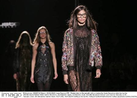 Models take to the catwalk with a creation by Custo Barcelona label during the 080 Barcelona Fashion Week held in Barcelona, northeastern Spain, 03 February 2016. The 080 Barcelona Fashion runs from 01 February to 05 February 2016. 080 Barcelona Fashion Week !ACHTUNG: NUR REDAKTIONELLE NUTZUNG!  20160203-635901350576271336