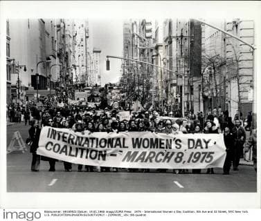 1975 - International Women s Day Coalition. 5th Ave and 32 Street, NYC New York U.S. - ZUMAk09_