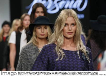 Madrid Fashion Week - Marina Rinaldi Modenschau Models take to the catwalk wearing a creation of Persona label by fashion designer Marina Rinaldi during the MFSHOW Woman fashion event in Madrid, Spain, 10 February 2016. The event runs from 08 to 10 February. MFSHOW Woman in Madrid - MADRUBB LABEL !ACHTUNG: NUR REDAKTIONELLE NUTZUNG!  20160210-635907238573222259