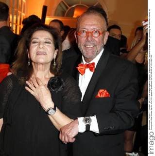 Hannelore Elsner, Leonard Mueller bei der Verleihung des ASKANIA-Award im Kempinski Hotel Bristol Berlin.