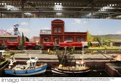 Modellbaumesse Erfurt 12.02.16 , Erfurt, Messehalle,Modellbaumesse, im Bild: Modelleisenbahn Bahn Eisenbahn Lok