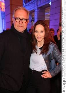 Harald Krassnitzer und seine Ehefrau Ann-Kathrin Kramer bei der ARD Blue Hour im Rahmen der 66. Berlinale am 12.02.2016 in Berlin ARD Blue Hour Empfang im Rahmen der Berlinale 2016 in Berlin 