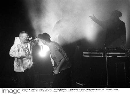 Echoverleihung in Berlin: Die Fantastischen Vier, v.li.: Thomas D, Smudo, And.Ypsilon (hi.) und Michi Beck
