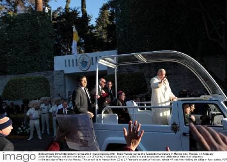 Pope Francis leaves the Apostolic Nunciature in Mexico City, Mexico, 17 February 2016. Pope Francis will be in the border city of Juarez, Chihuahua, to talk to prisoners and employees and celebrate a Mass with migrants in the last day of his visit to Mexico. The pontiff is in Mexico from 12 to 17 February as part of his tour, which will see him visiting six cities in four states. POPE FRANCIS IN MEXICO !ACHTUNG: NUR REDAKTIONELLE NUTZUNG!  20160217-635913242480733766