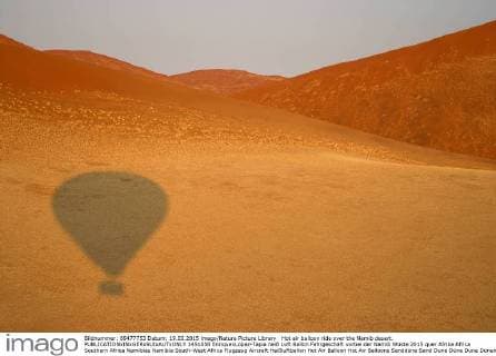 Hot air balloon ride over the Namib desert.  1451058 EnriquexLopez-Tapia