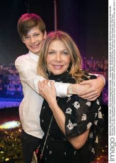 Ursula Karven mit Sohn Daniel Veres beim 99Fire-Films-Award 2016 im Rahmen der Berlinale 2016 66. Internationale Filmfestspiele Berlin im Admiralspalast. Berlin, 18.02.2016 Foto:xFredericx xFuturexImage