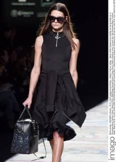 Madrid Fashion Week - David Delfin Modenschau Desfile de David Delfin en la Mercedes Benz Fashion Week Madrid 2016. 588 Diego Puerta Cordon Press David Delfin s fashion show framed into the Mercedes Benz Fashion Week Madrid 2016. Cordon Press  DiegoxPuerta