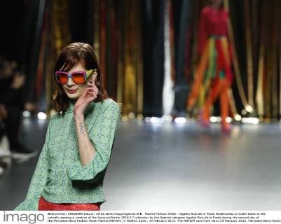 Madrid Fashion Week - Agatha Ruiz de la Prada Modenschau A model takes to the catwalk wearing a creation of the Autumn Winter 2016-17 collection by the Spanish designer Agatha Ruiz de la Prada during the second day of the Mercedes-Benz Fashion Week Madrid MBFWM, in Madrid, Spain, 19 February 2015. The MBFWM runs from 18 to 23 February 2016. Mercedes-Benz Fashion Week Madrid - Agatha Ruiz de la Prada !ACHTUNG: NUR REDAKTIONELLE NUTZUNG!  20160219-635914874425849717