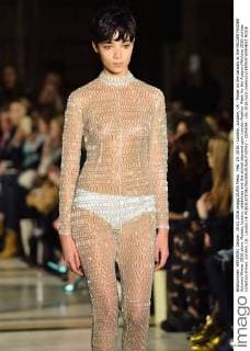 Feb. 19, 2016 - London, London, UK - Model on the catwalk at the FELDER FELDER Autumn Winter 2016 show. Models, buyers, celebrities and the stylish descend upon London Fashion Week for the Autumn Winters 2016 clothes collection shows. London, UK. London UK  - ZUMAl94_